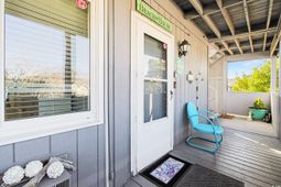 210 28th Ave. S photo 4