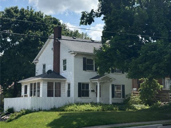 534 E Maple Street, North Canton, OH 44720