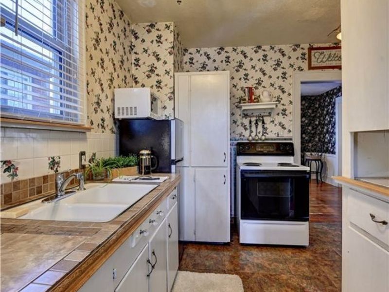 534 E Maple Street, North Canton, OH 44720 Photo 11