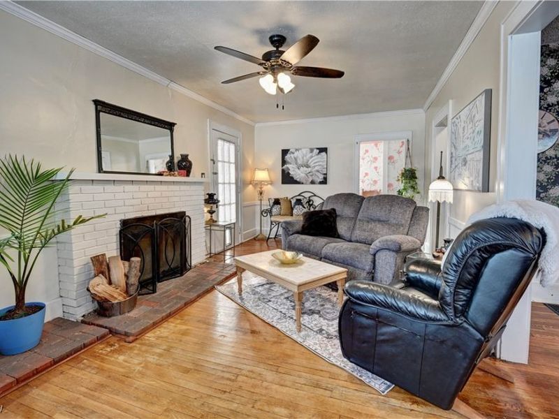 534 E Maple Street, North Canton, OH 44720 Photo 3