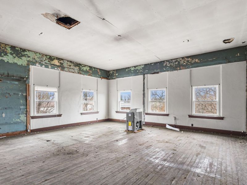 85 N Main Street, Walton, KY 41094 Photo 24