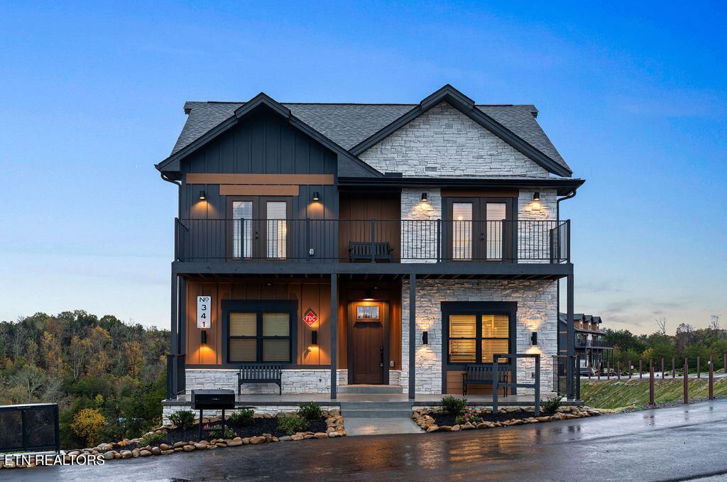 341 Rambling Creek Way, Sevierville, TN 37862 Main Photo