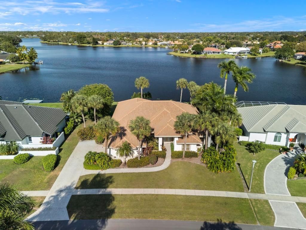 2054 Henley Place, Wellington, FL 33414 Photo