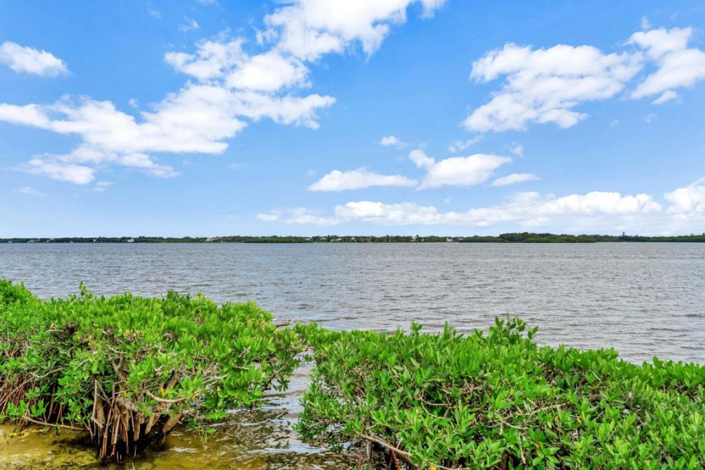 5200 Saint Andrews Island Drive, Vero Beach, FL 32967 Photo