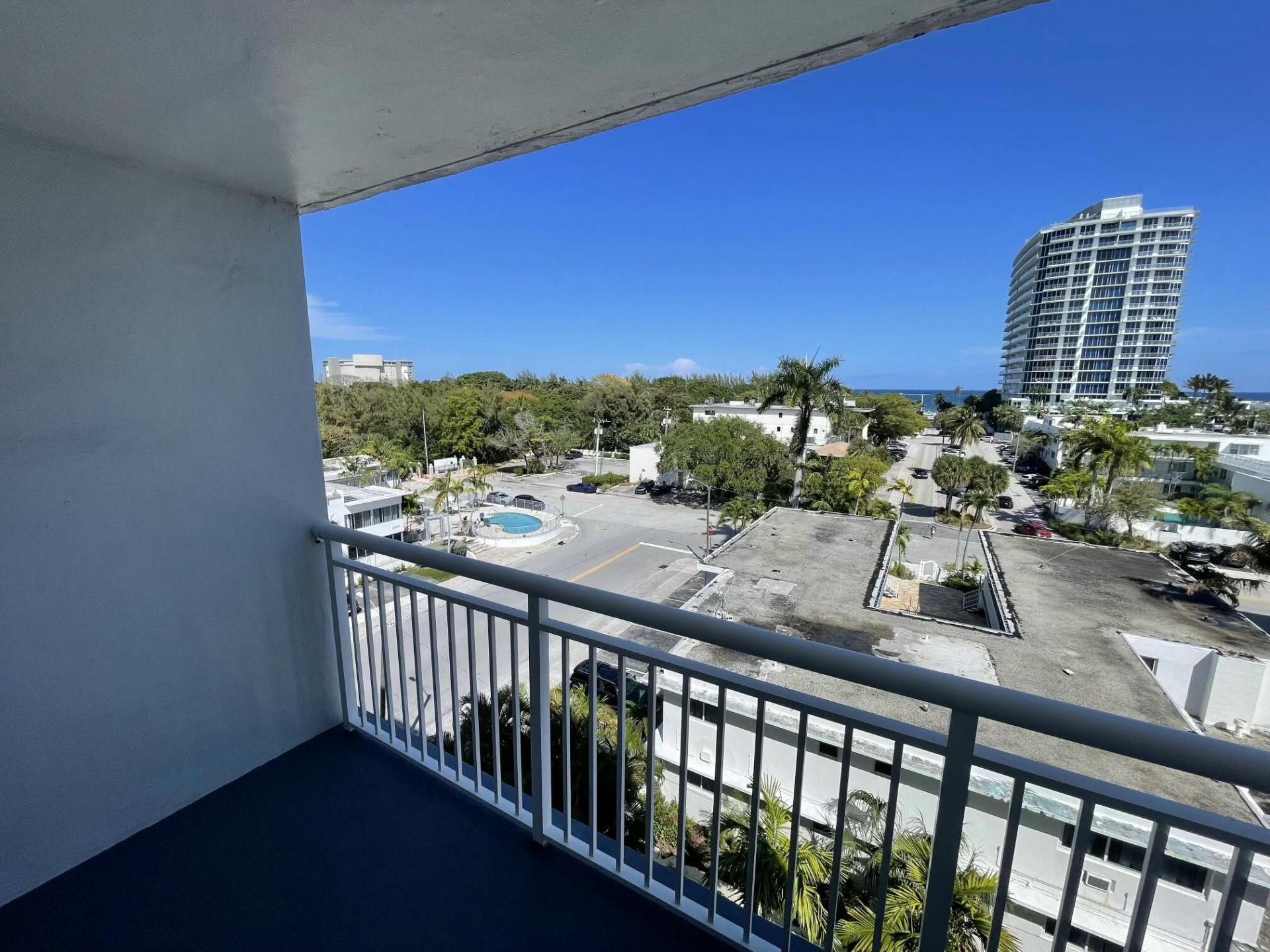 720 Orton Avenue, Unit 607, Fort Lauderdale, FL 33304 Photo