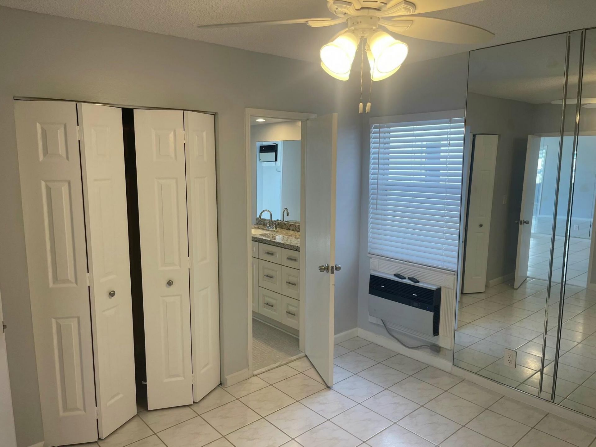 720 Orton Avenue, Unit 607, Fort Lauderdale, FL 33304 Photo