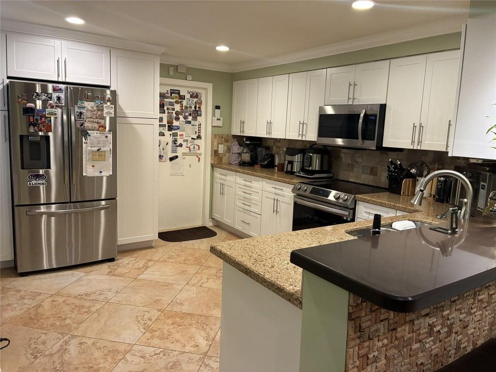 1552 Barcelona Way, Unit 6-19, Weston, FL 33327 Photo