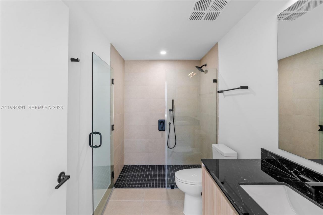 225 N Miami Ave, Unit 1405, Miami, FL 33132 Photo