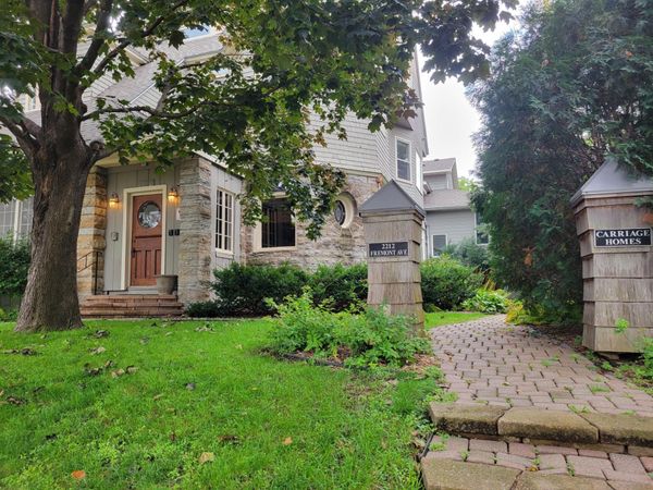 2212 Fremont Avenue S, Unit 5, Minneapolis, MN 55405