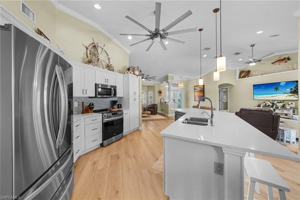 12234 Boat Shell Dr, Matlacha Isles, FL 33991 Photo