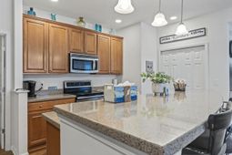 700 Willingham Dr. photo 4