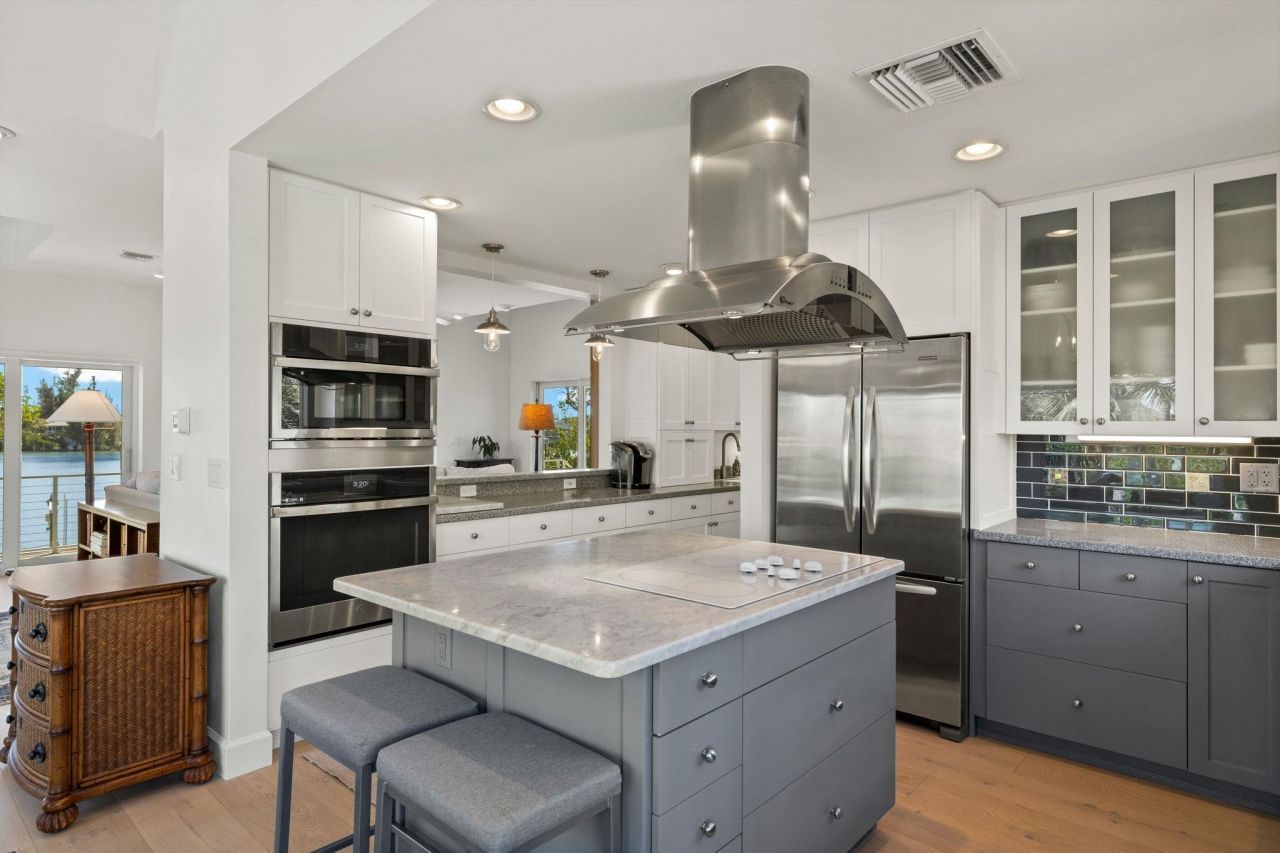 2400 Los Colony Rd, Sanibel, FL 33957 Photo