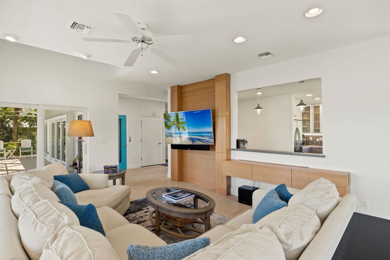 2400 Los Colony Rd, Sanibel, FL 33957 Photo