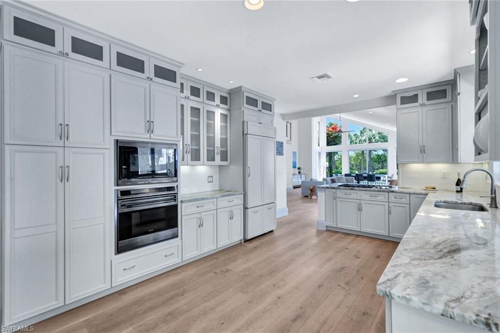 27571 Riverbank Dr , Bonita Springs, FL 34134 Photo