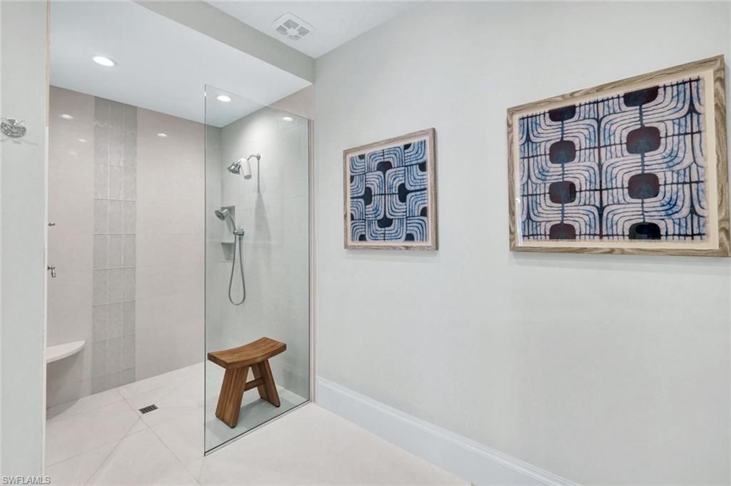 27571 Riverbank Dr , Bonita Springs, FL 34134 Photo