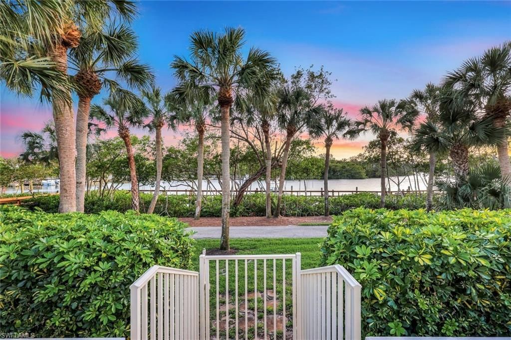 27571 Riverbank Dr , Bonita Springs, FL 34134 Photo