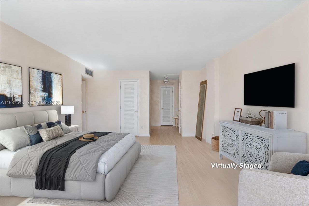 1849 S Ocean Dr, Unit 1412, Hallandale Beach, FL 33009 Photo