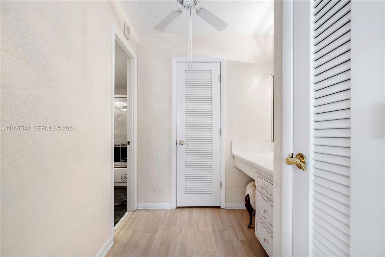 1849 S Ocean Dr, Unit 1412, Hallandale Beach, FL 33009 Photo