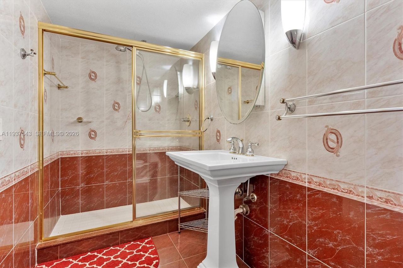 1849 S Ocean Dr, Unit 1412, Hallandale Beach, FL 33009 Photo