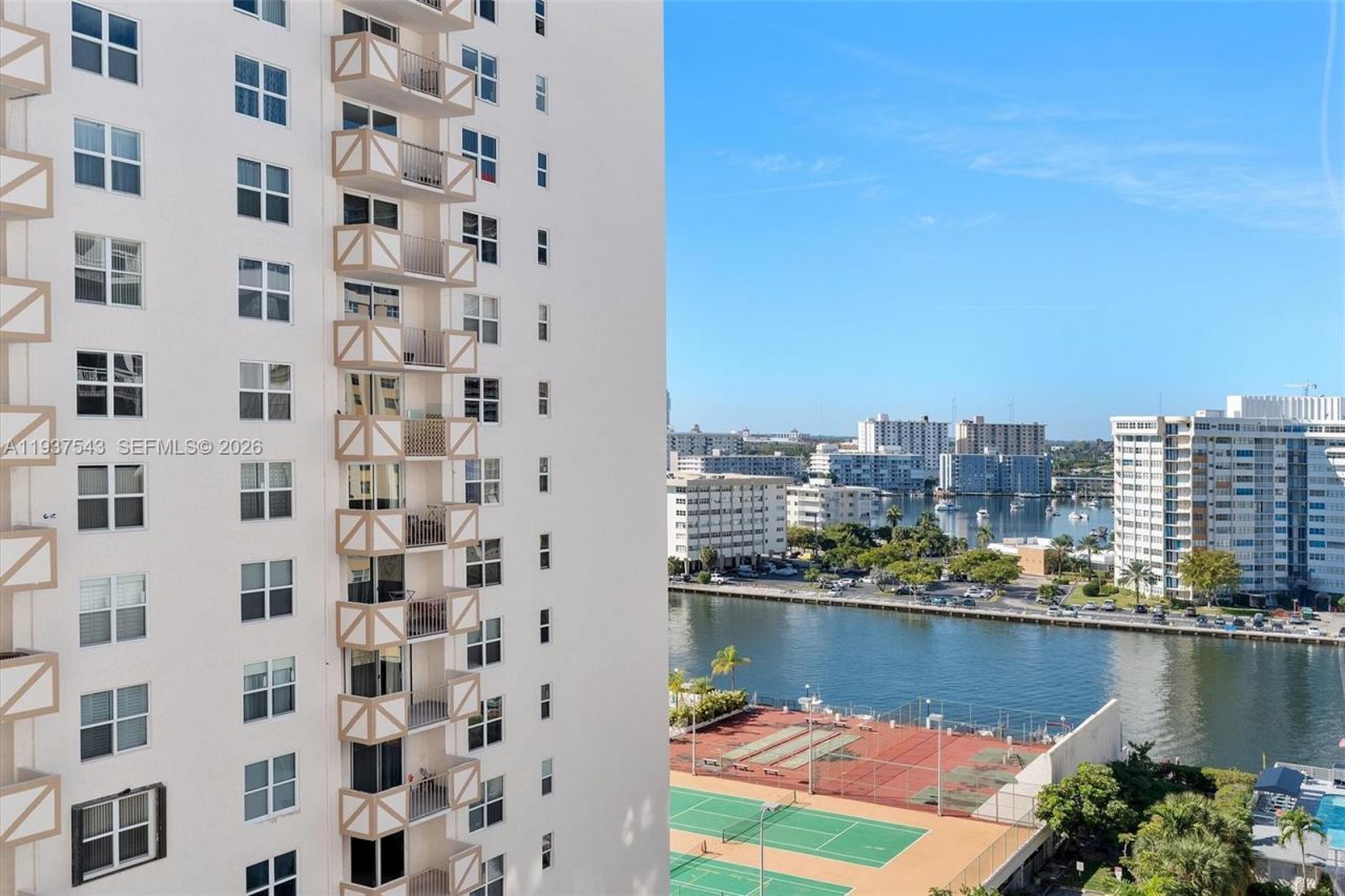1849 S Ocean Dr, Unit 1412, Hallandale Beach, FL 33009 Photo