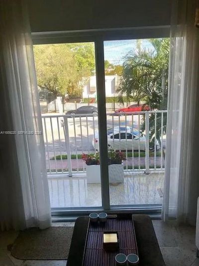 1420 Pennsylvania Ave, Unit 210, Miami Beach, FL 33139 Photo
