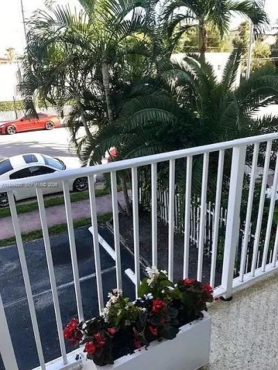 1420 Pennsylvania Ave, Unit 210, Miami Beach, FL 33139 Photo