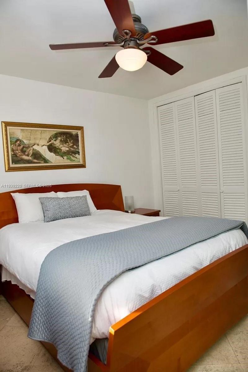 1420 Pennsylvania Ave, Unit 210, Miami Beach, FL 33139 Photo