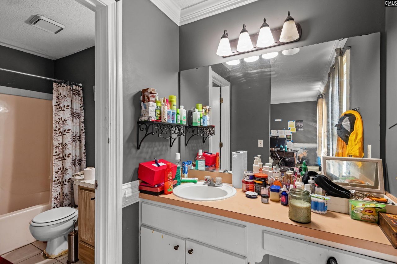 114 Savanna Woods Circle Photo 16