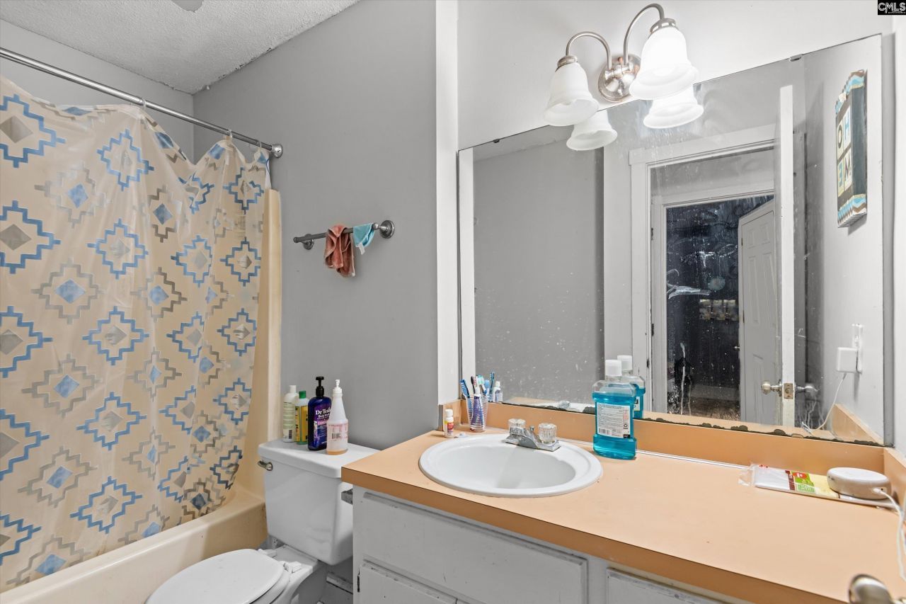 114 Savanna Woods Circle Photo 20