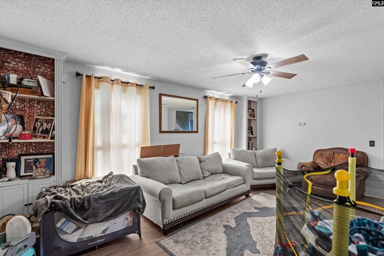 114 Savanna Woods Circle Photo 5