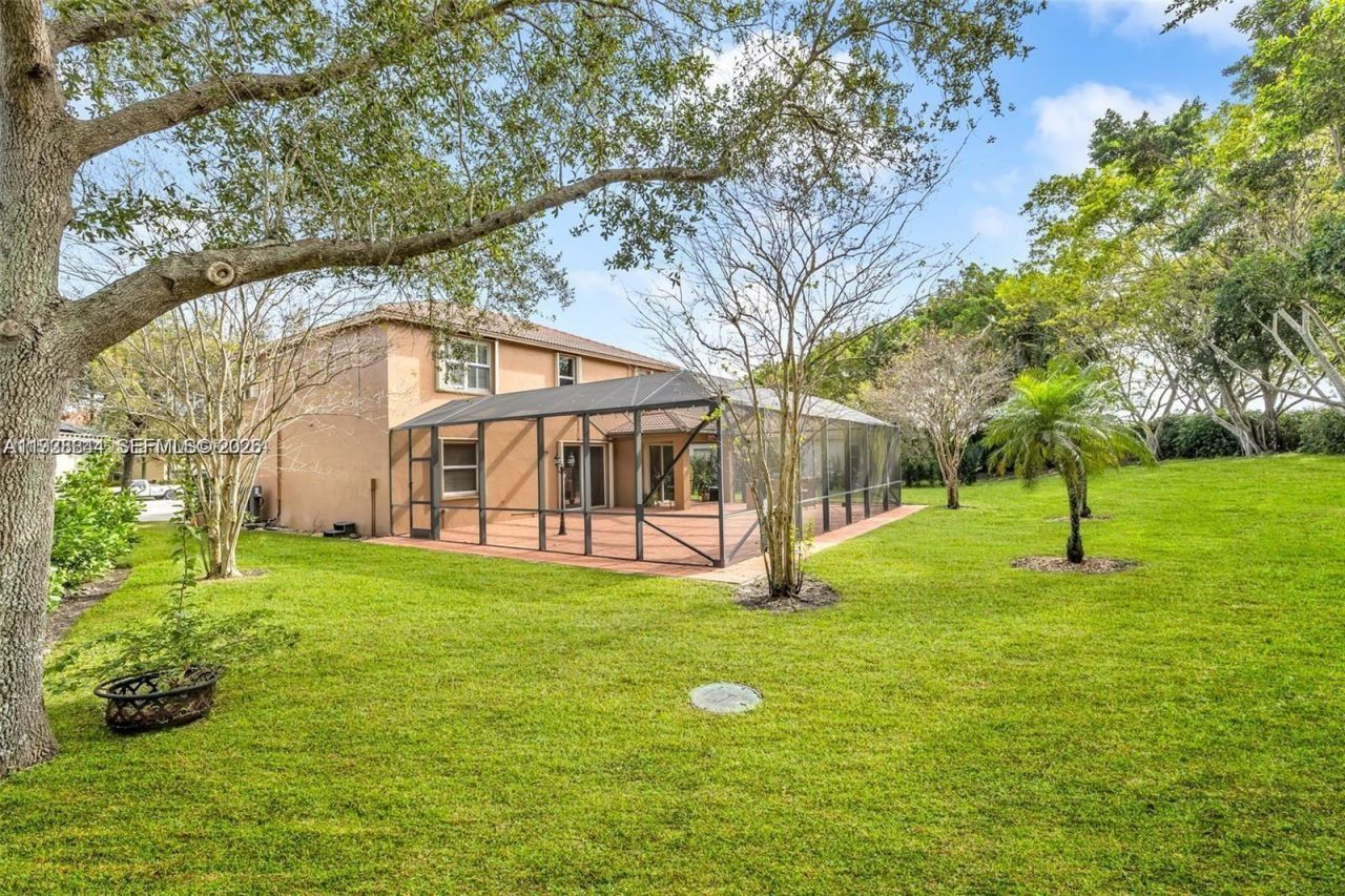 4499 W Whitewater Ave, Weston, FL 33332 Photo