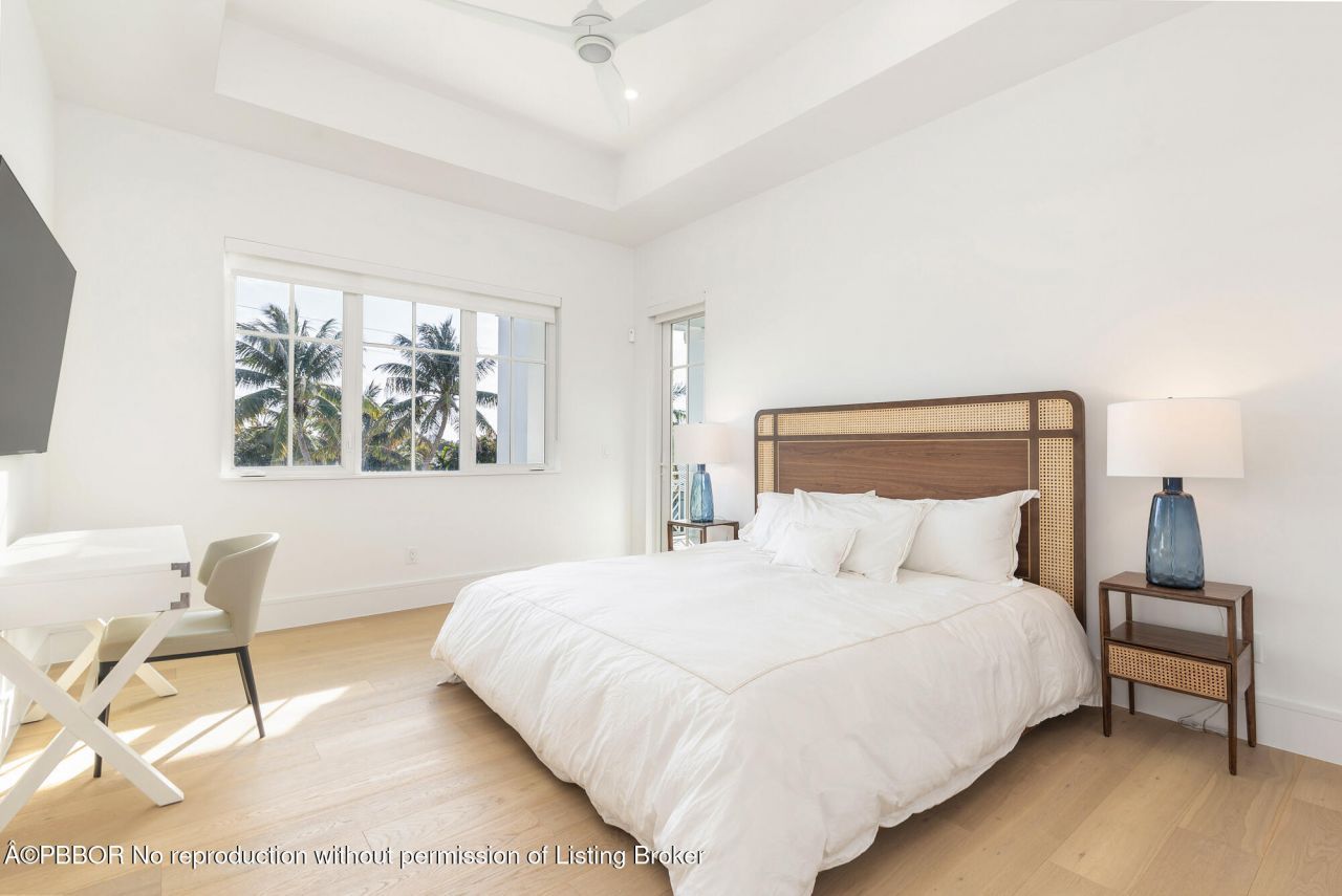 1180 Bimini Lane, Riviera Beach, FL 33404 Photo