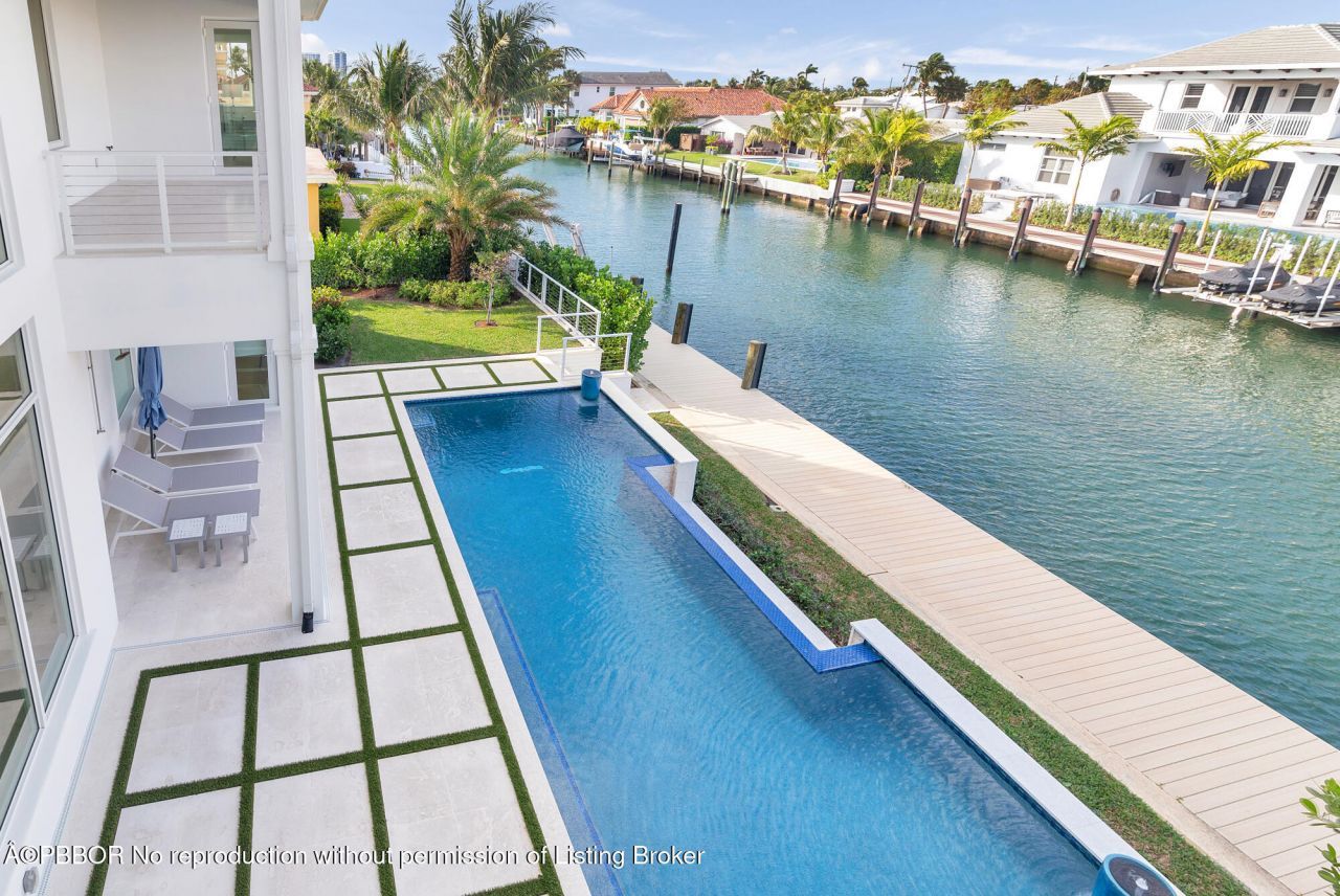 1180 Bimini Lane, Riviera Beach, FL 33404 Photo