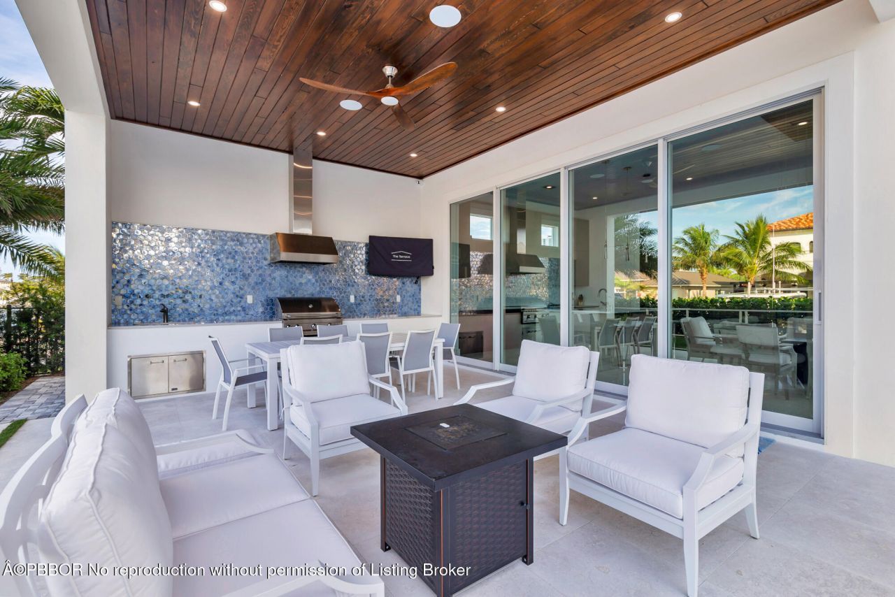 1180 Bimini Lane, Riviera Beach, FL 33404 Photo