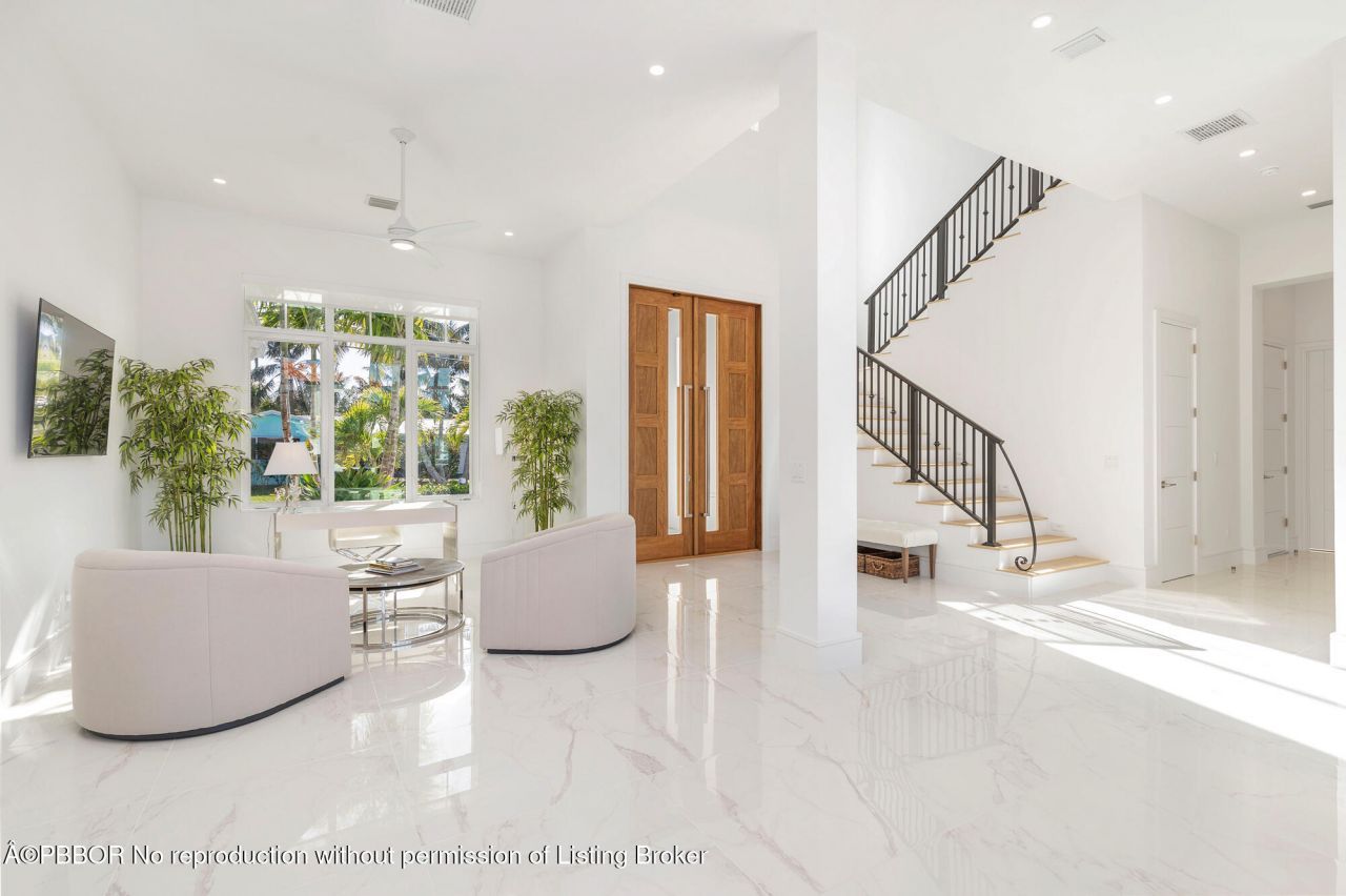 1180 Bimini Lane, Riviera Beach, FL 33404 Photo