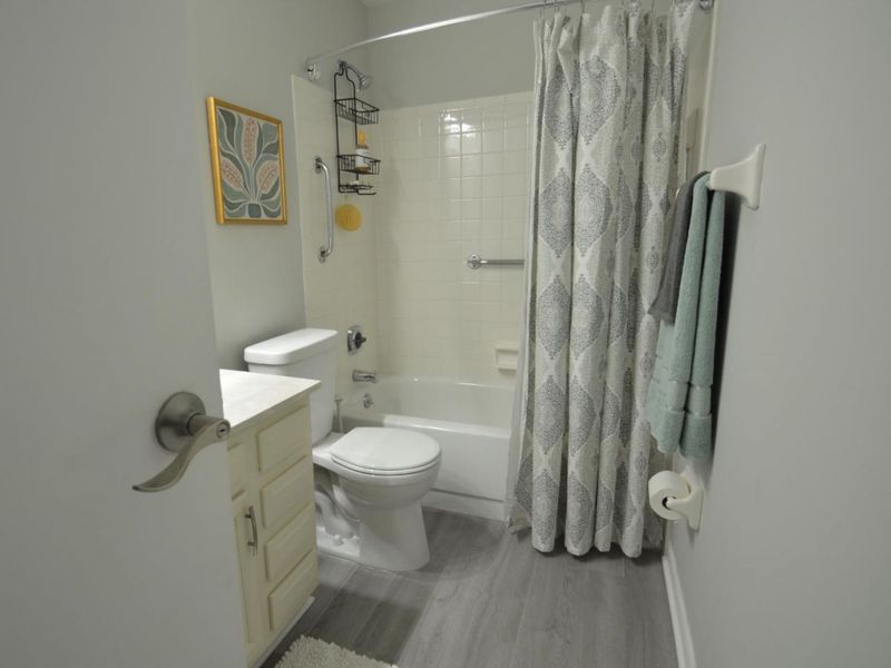 3004 Glenmore Avenue, Unit 104, Cincinnati, OH 45238 Photo 10