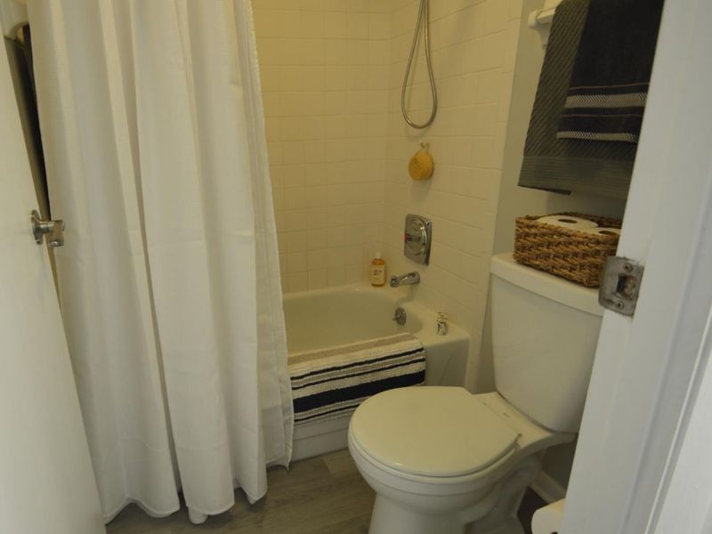 3004 Glenmore Avenue, Unit 104, Cincinnati, OH 45238 Photo 15