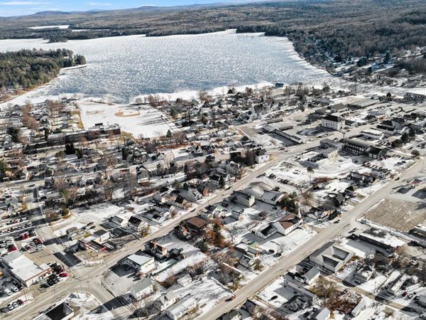 58 Fleming Street, Lincoln, ME 04457