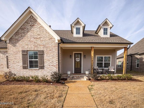 3066 Meadows Way, Hernando, MS 38632