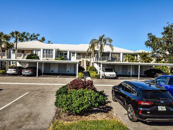 427 CERROMAR LANE, Unit 356, VENICE, FL 34293