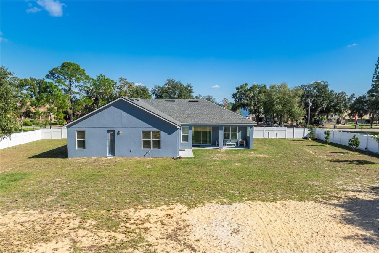 2502 Lake Front Drive, Lake Wales, FL 33898 Photo