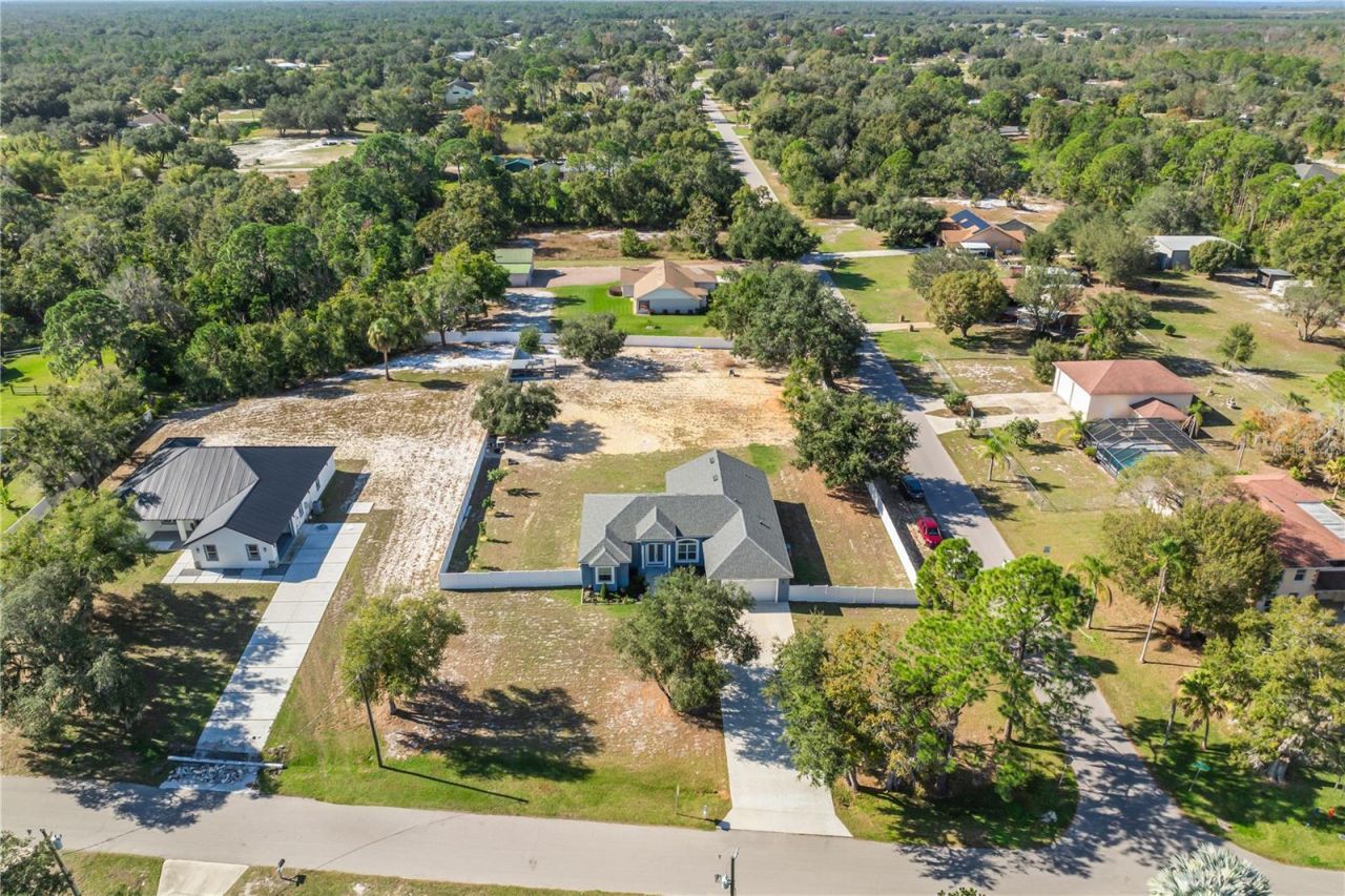 2502 Lake Front Drive, Lake Wales, FL 33898 Photo