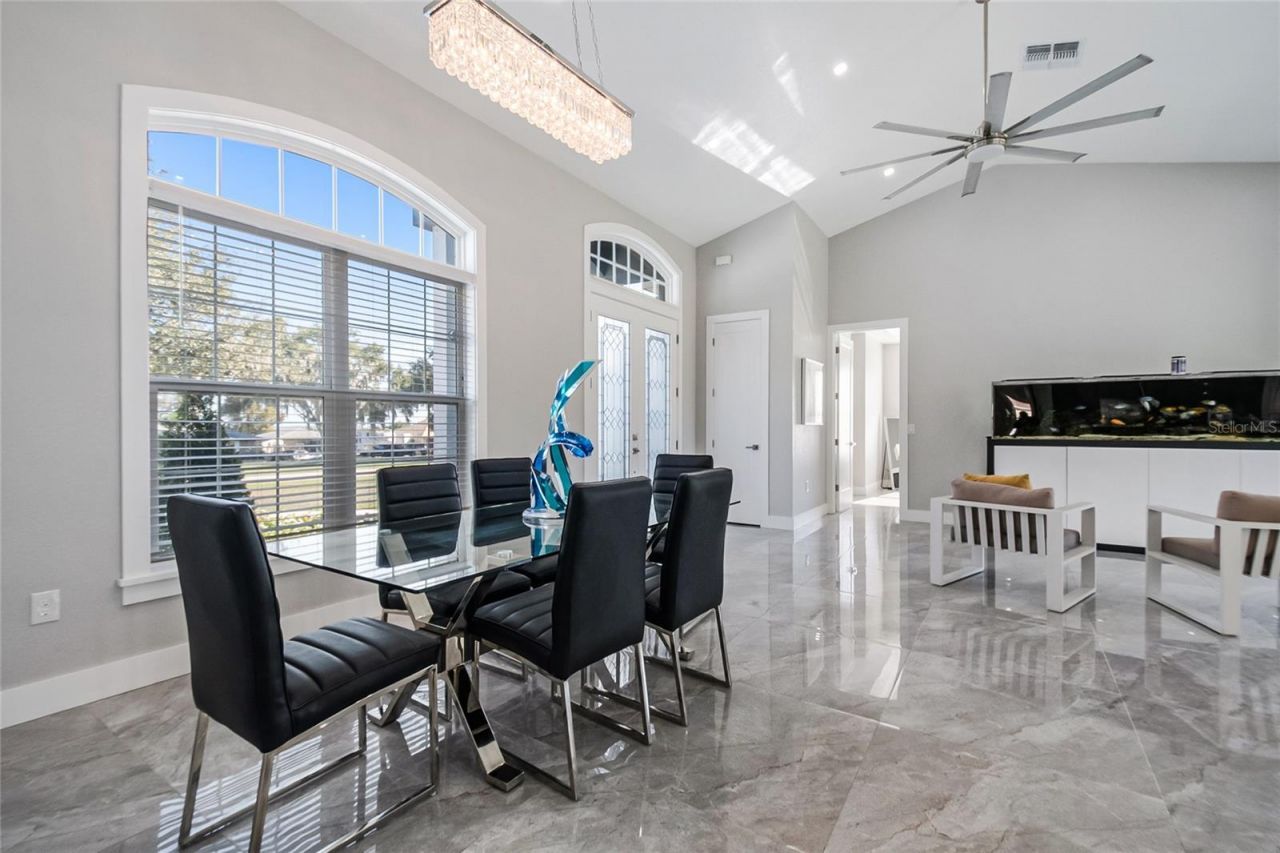 2502 Lake Front Drive, Lake Wales, FL 33898 Photo