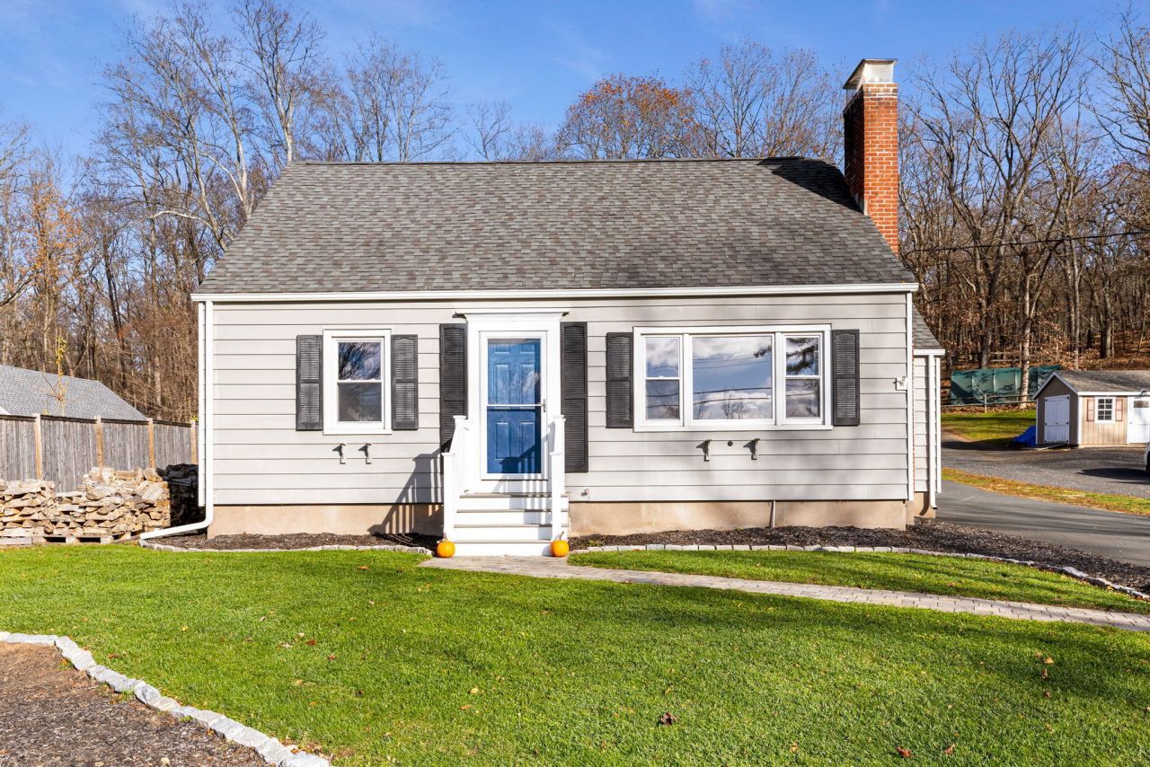 105 Cidermill, Bolton, CT 06043 Main Photo