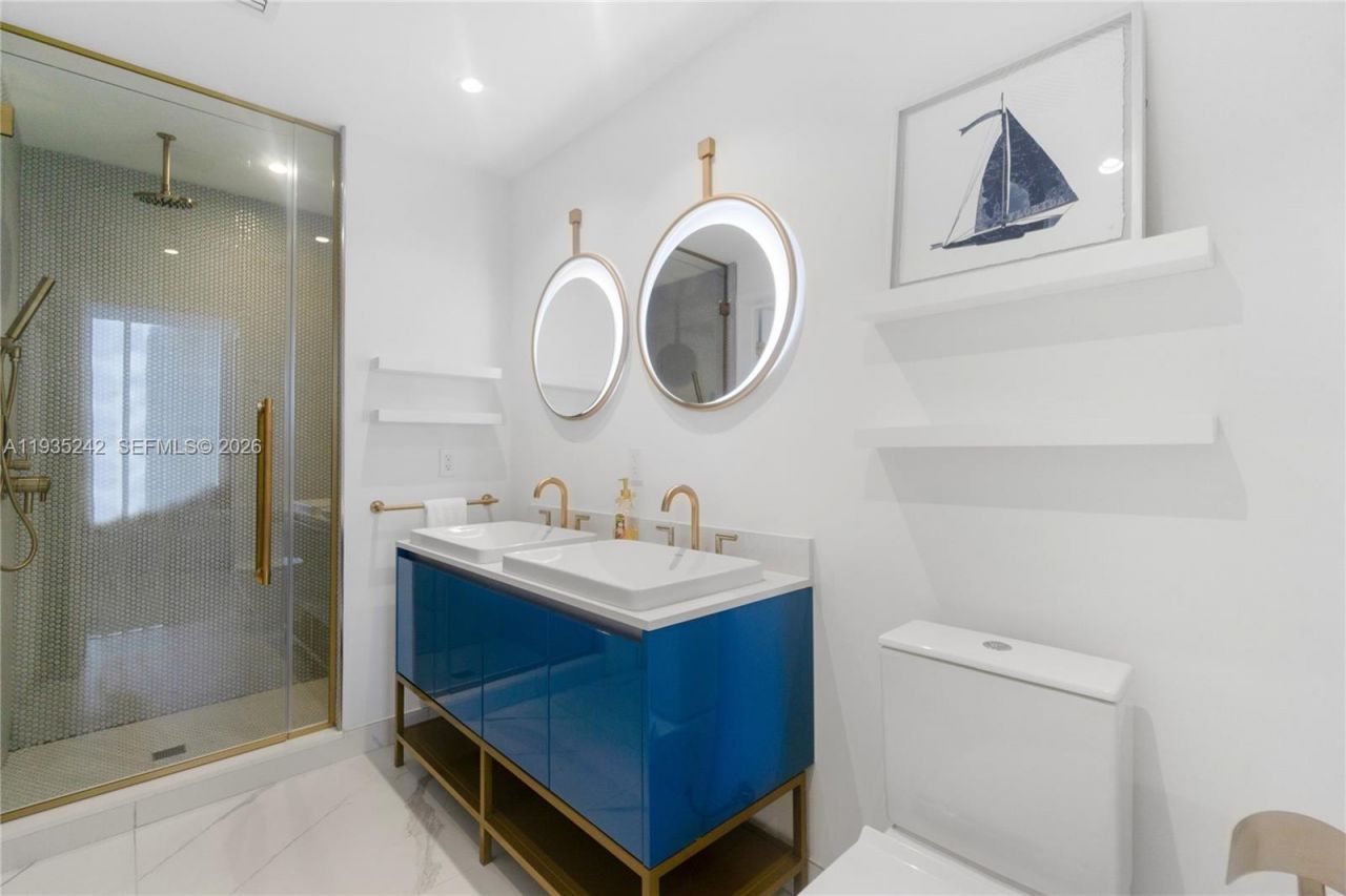 2678 Tigertail Ave, Unit 715, Miami, FL 33133 Photo