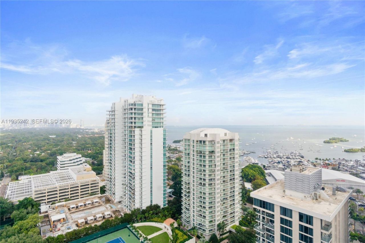 2678 Tigertail Ave, Unit 715, Miami, FL 33133 Photo