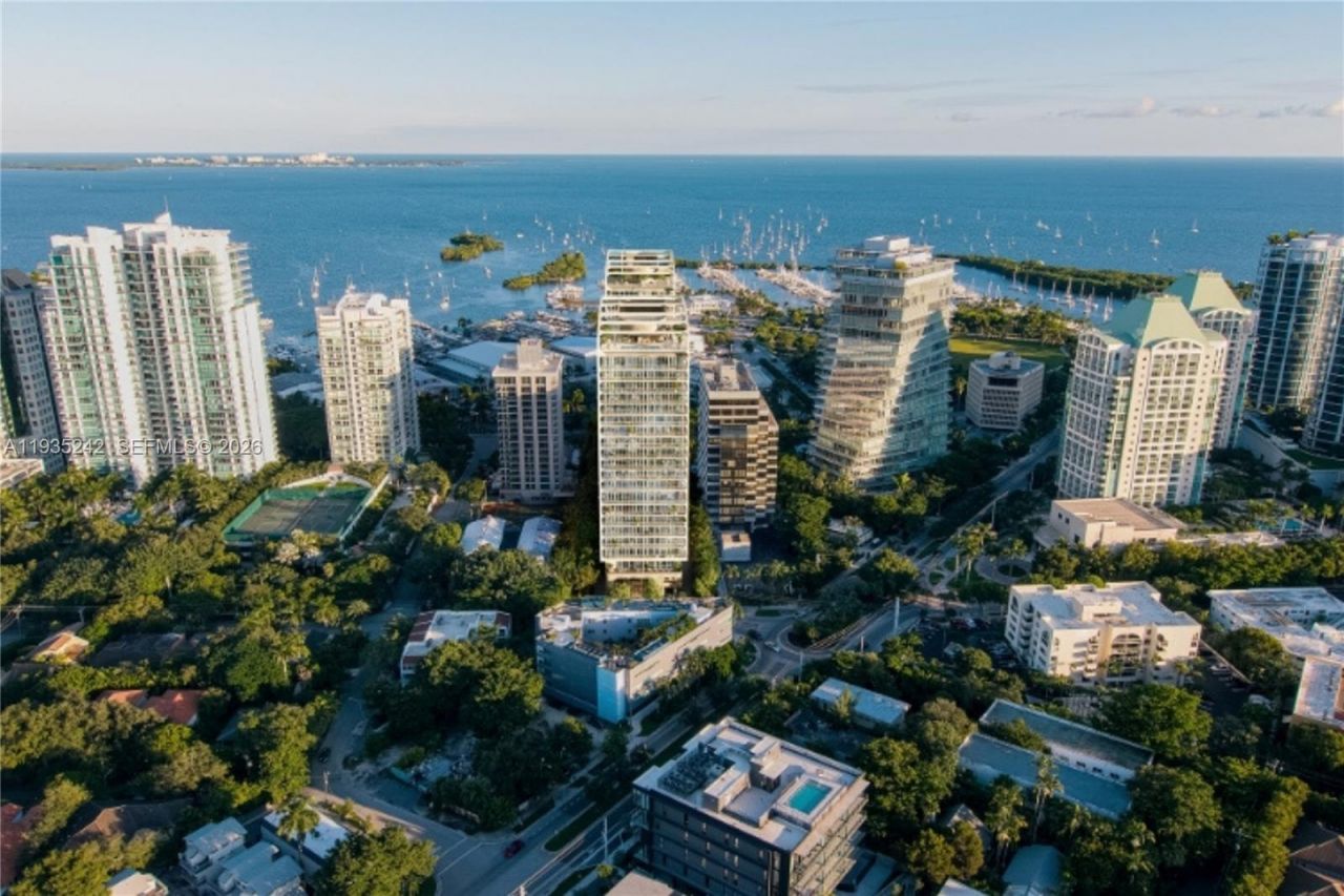 2678 Tigertail Ave, Unit 715, Miami, FL 33133 Photo