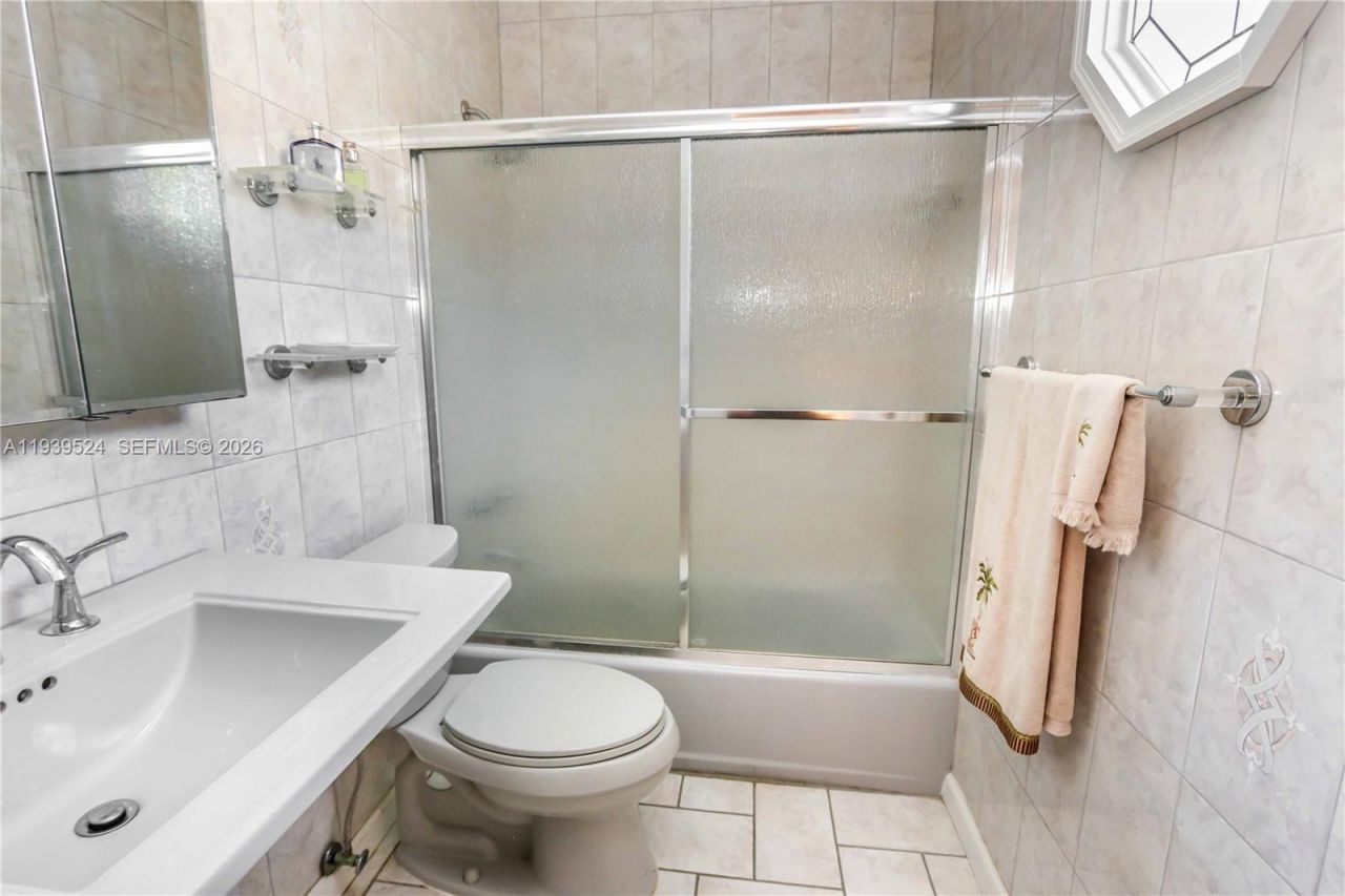 1412 Hollywood Blvd, Hollywood, FL 33020 Photo