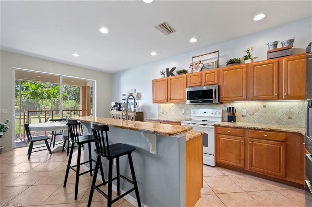 2688 Bellingham Ct , Cape Coral, FL 33991 Photo