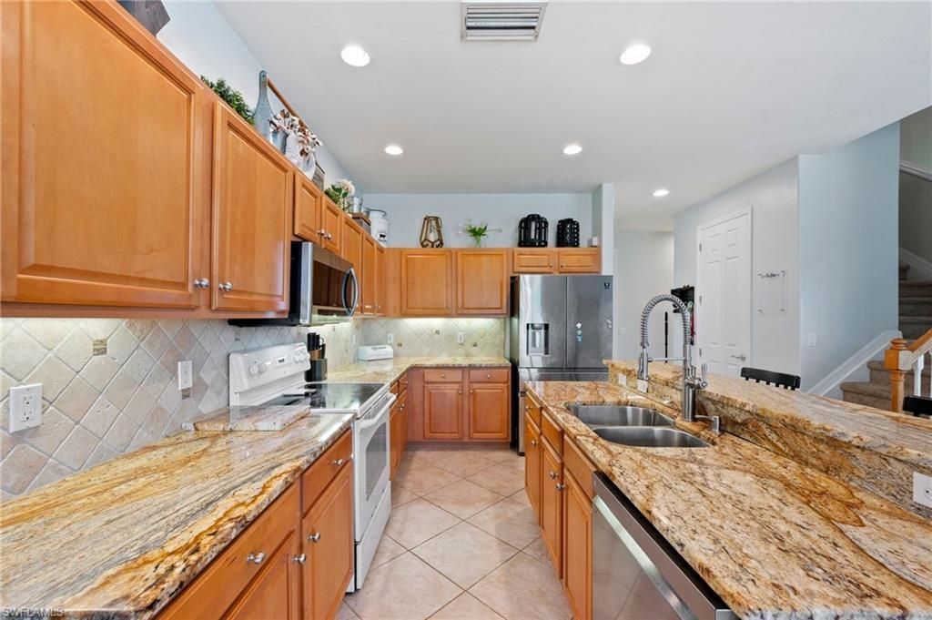 2688 Bellingham Ct , Cape Coral, FL 33991 Photo